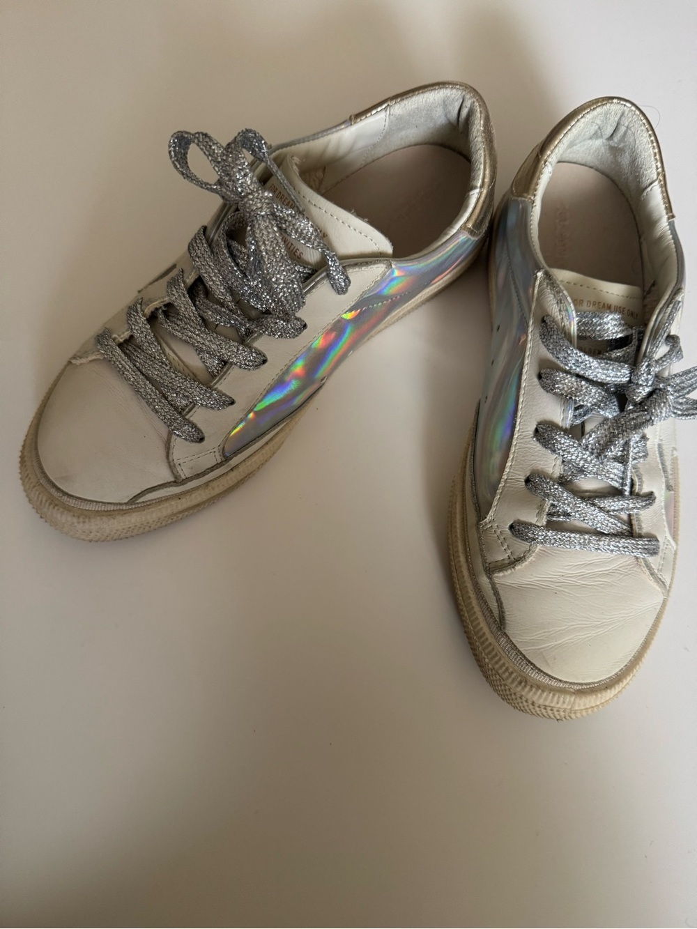 Golden Goose Kids Holographic Silver Low-Top Sneakers - Picture 4 of 10